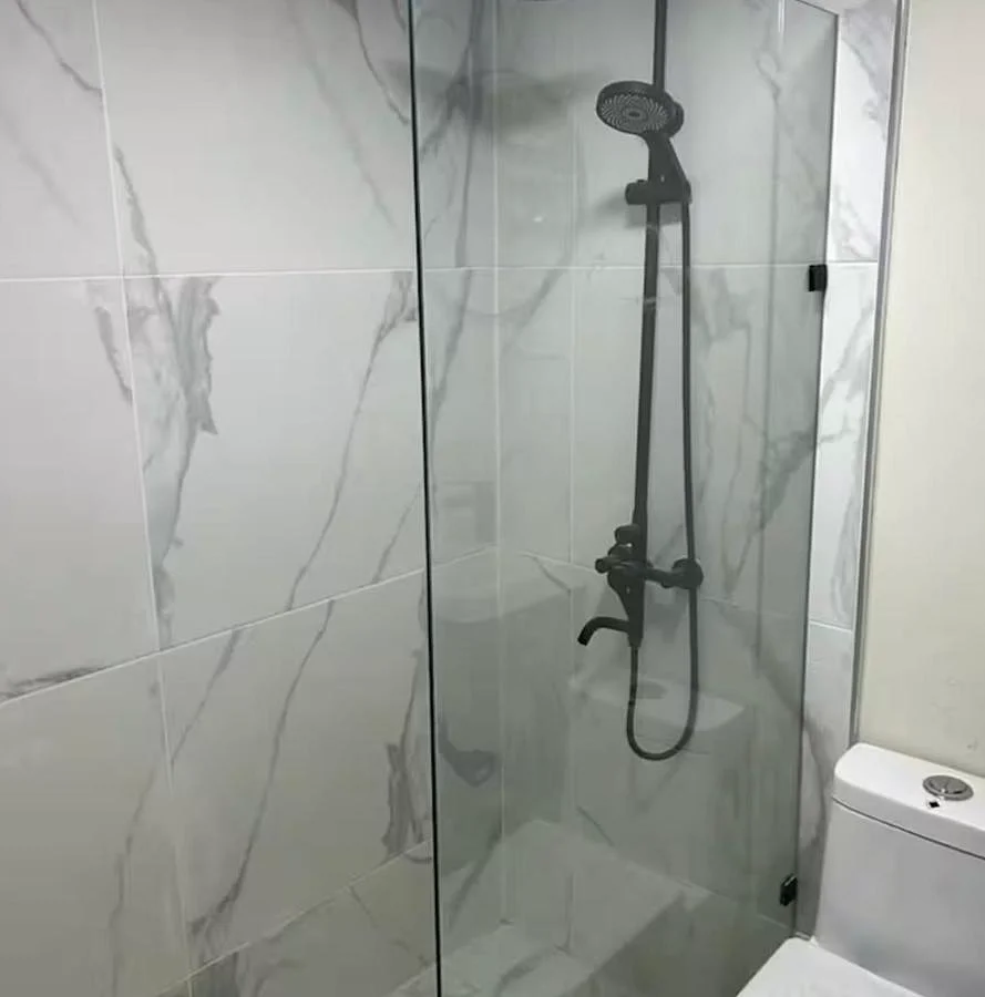 Baño con ducha